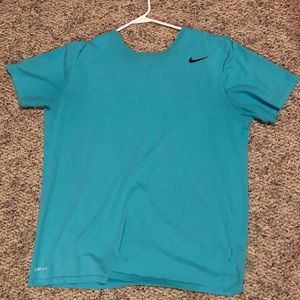 nike tee